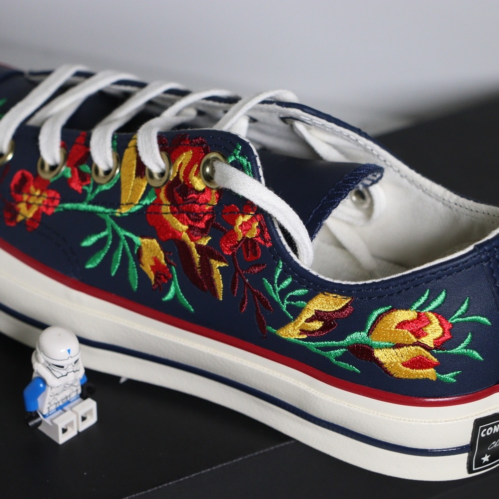 Converse Chuck 70 Navy Leather All Star Low Tops - Picture 6 of 7